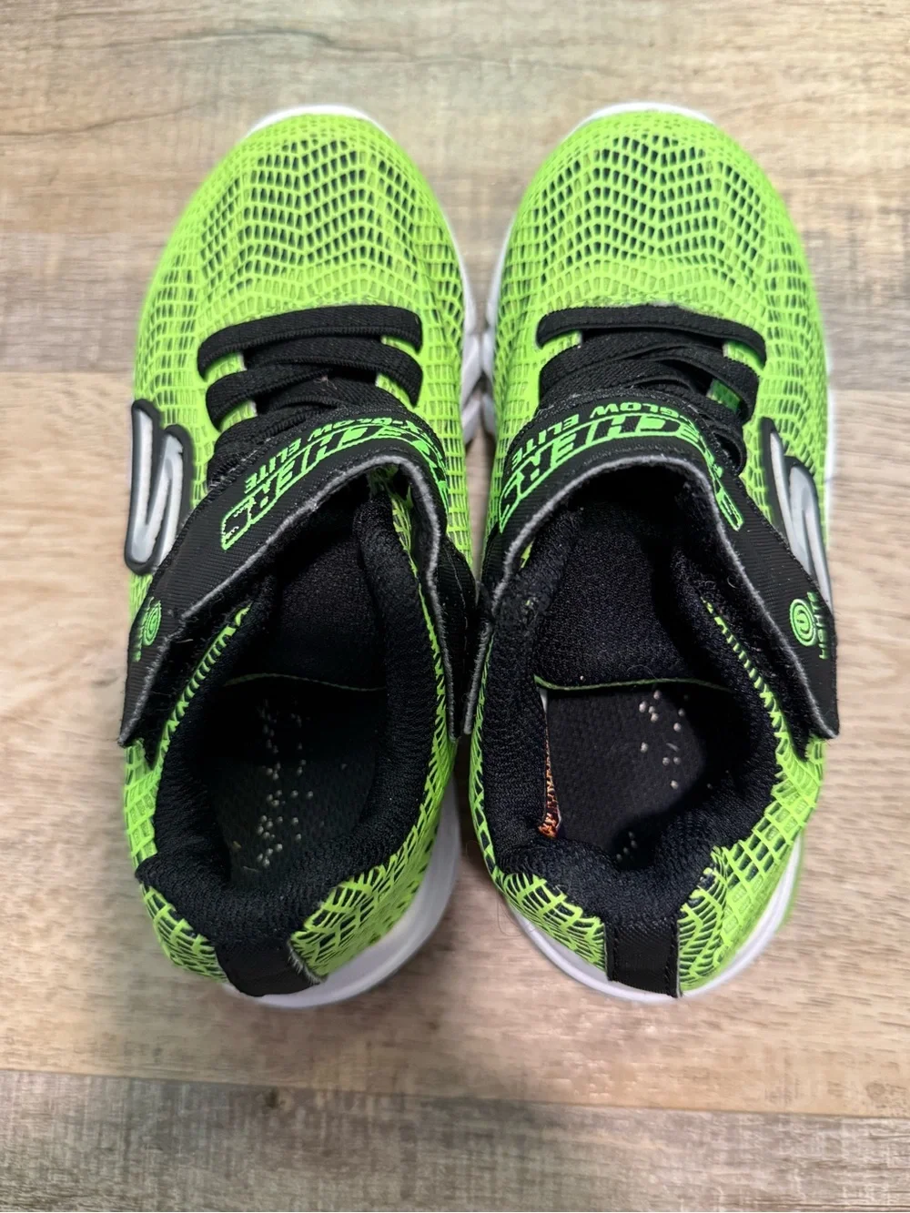 Skechers Kids' Flex-Glow Elite Light-Up Sneakers - Neon Green Size 11K
